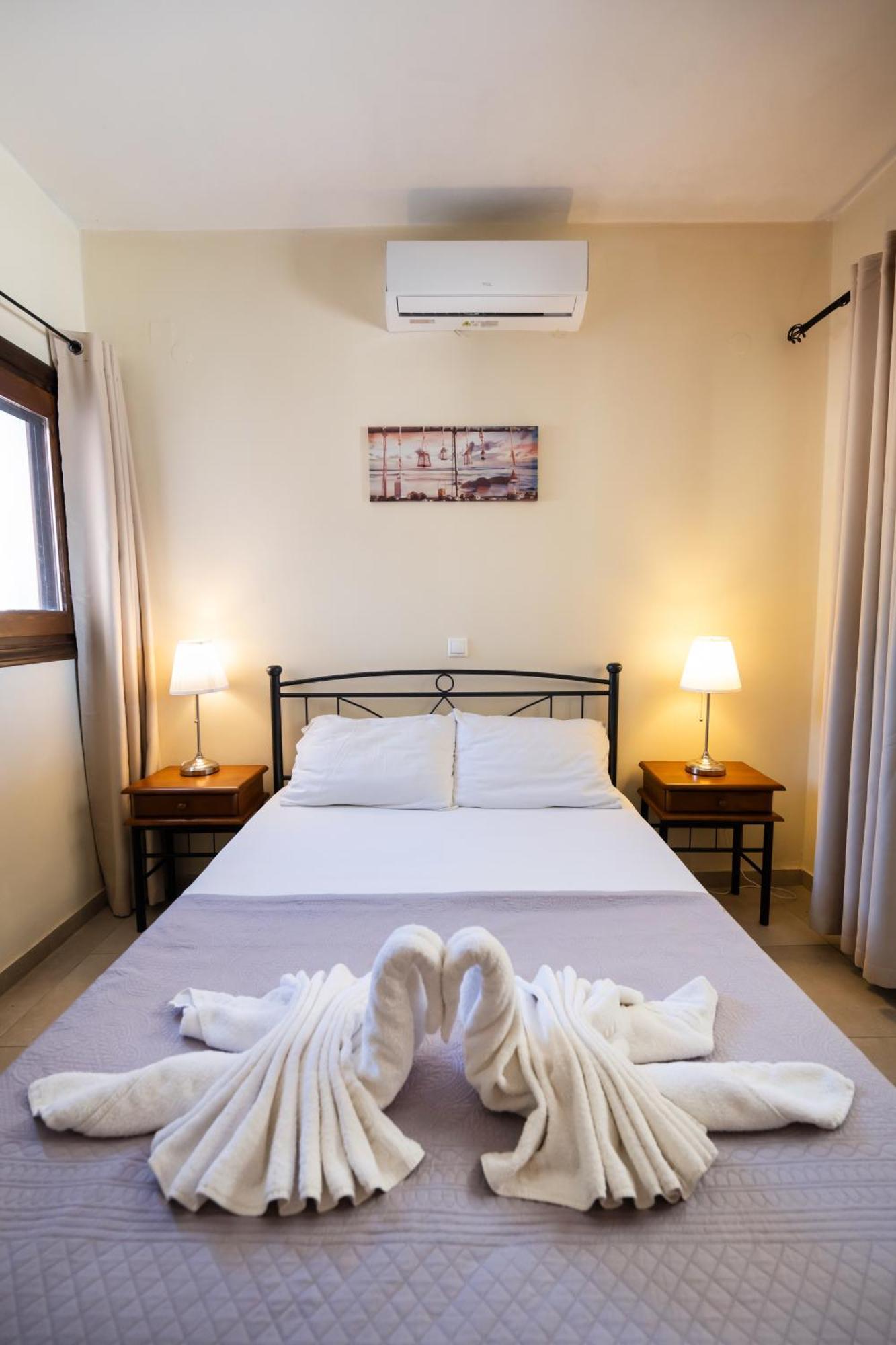 Ionion Fos Aparthotel นิเกียนา ภายนอก รูปภาพ