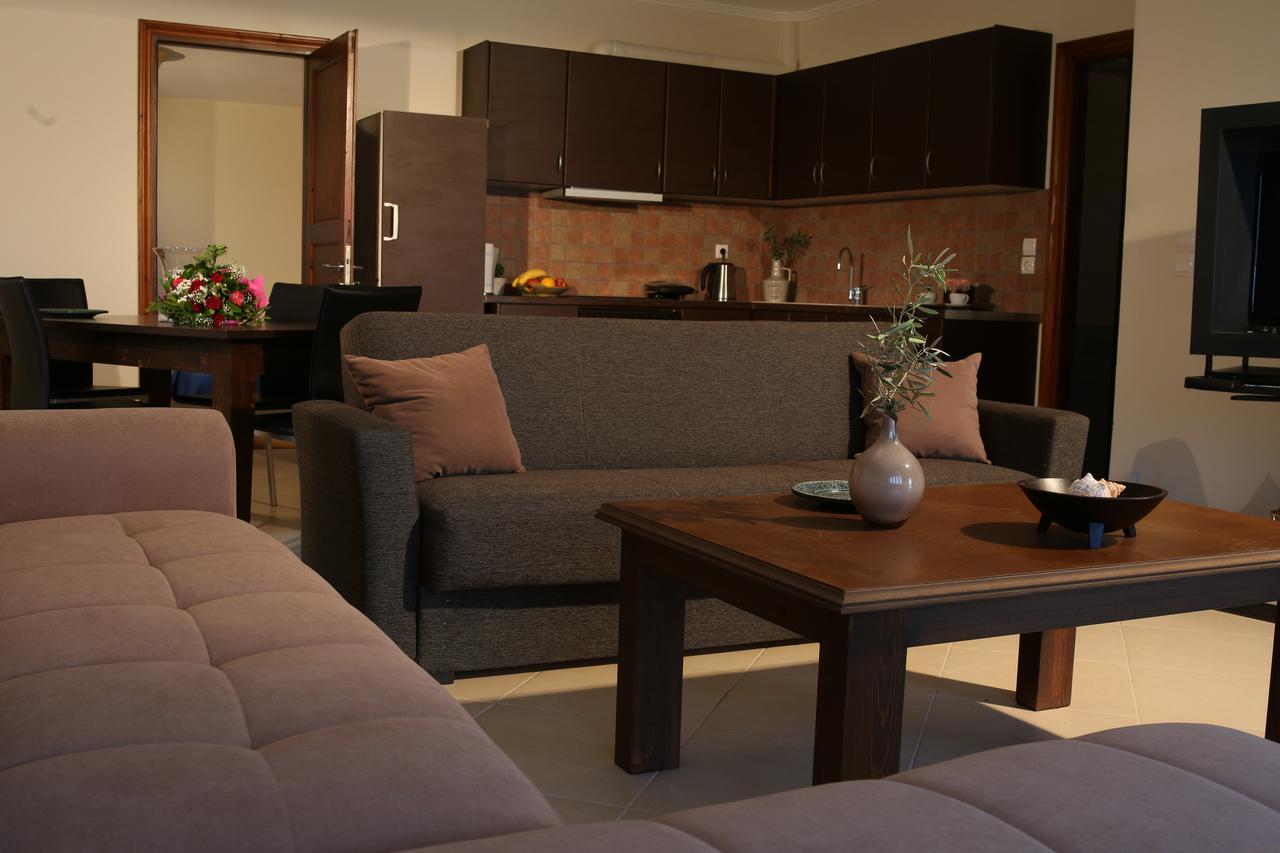 Ionion Fos Aparthotel นิเกียนา ภายนอก รูปภาพ