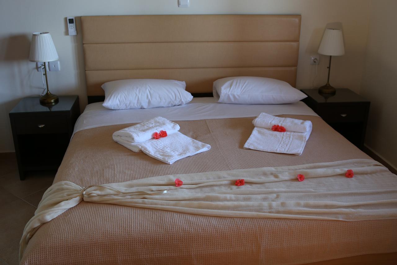 Ionion Fos Aparthotel นิเกียนา ภายนอก รูปภาพ